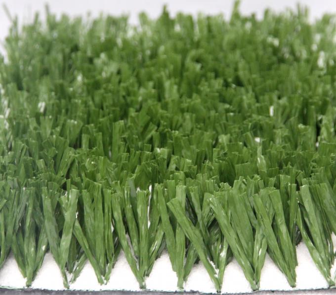 Césped artificial del fútbol del verde del alto grado de AVG, alfombra sintética de la hierba del fútbol 1