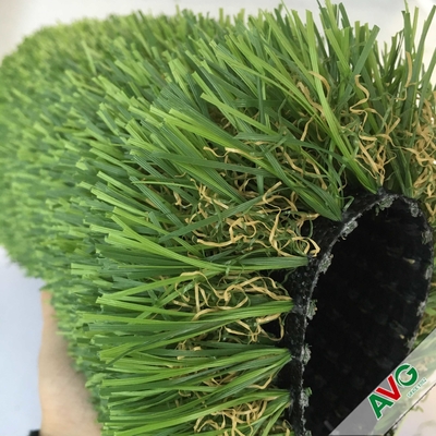 CHINA Monofilamento PE + superficie regordeta de la hierba artificial al aire libre rizada de los PP 12400Dtex proveedor