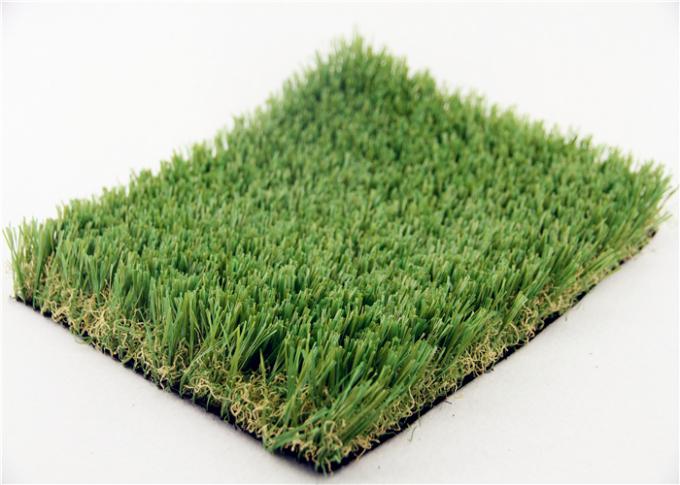 Césped sintético de la hierba artificial del jardín, hierba falsa del jardín para ponerse verde de la ciudad 0