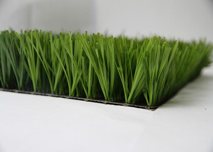 Césped sintético interior de la hierba artificial del fútbol de 50M M favorable al medio ambiente 0