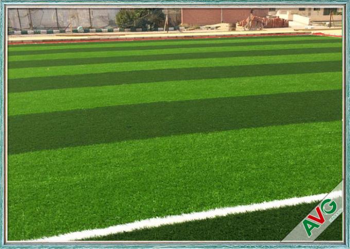 Césped artificial estándar para todo clima del fútbol de la FIFA/hierba artificial del césped para el fútbol 0