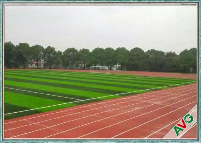 Ninguna hierba artificial tejida PP 13000 Dtex del fútbol de la tela de los metales pesados para Futsal 0