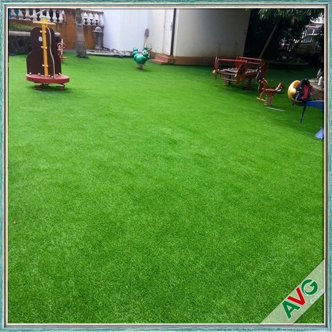 Hierba artificial de Synthes de la alfombra artificial al aire libre de la hierba 20m m para el jardín 1