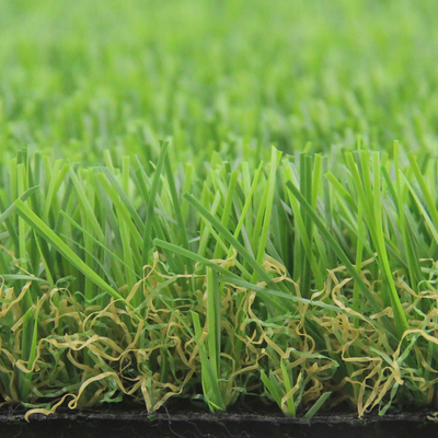 CHINA Ajardinando la hierba natural del juego de la hierba de la alfombra al aire libre de la hierba 50m m para la decoración del jardín proveedor