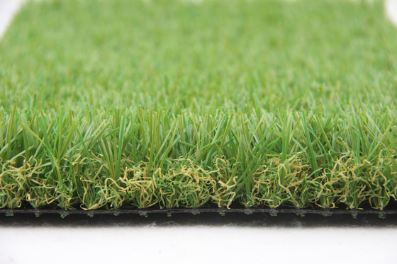 CHINA El sintético al aire libre del césped del jardín de la hierba se chiba césped artificial barato alfombra 35m m en venta proveedor