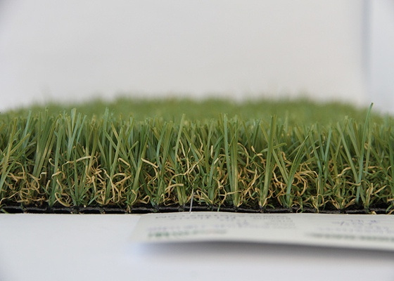 CHINA Hierba artificial interior suave gruesa para ajardinar la hierba de goma de los gránulos proveedor