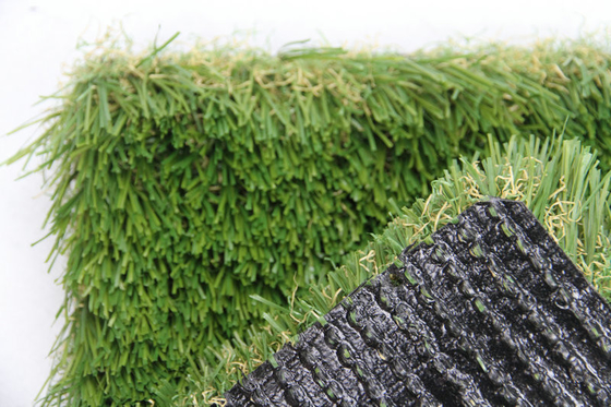 CHINA El parecer natural de lujo ajardinando la hierba artificial al aire libre de 35m m proveedor