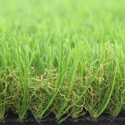 El sintético artificial decorativo del césped del plástico del césped del paisaje de alta calidad al aire libre se chiba 50m m para el jardín proveedor